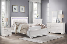 1556W-1* Queen Bed with LED Lighting