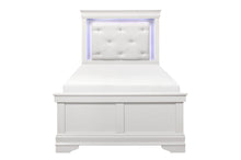 1556WT-1* Twin Bed with LED Lighting