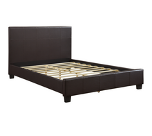 2220DBR-1*  Queen Platform Bed