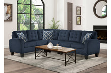 8202NVSS 4-piece Reversible Sectional with 3 Pillows