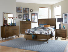 1711NC-5 Dresser